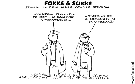 F&S staan in een half gevuld stadion (NRC, za, 07-06-08)