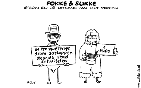 F&S staan bij de uitgang van het station (NRC, do, 30-04-09)